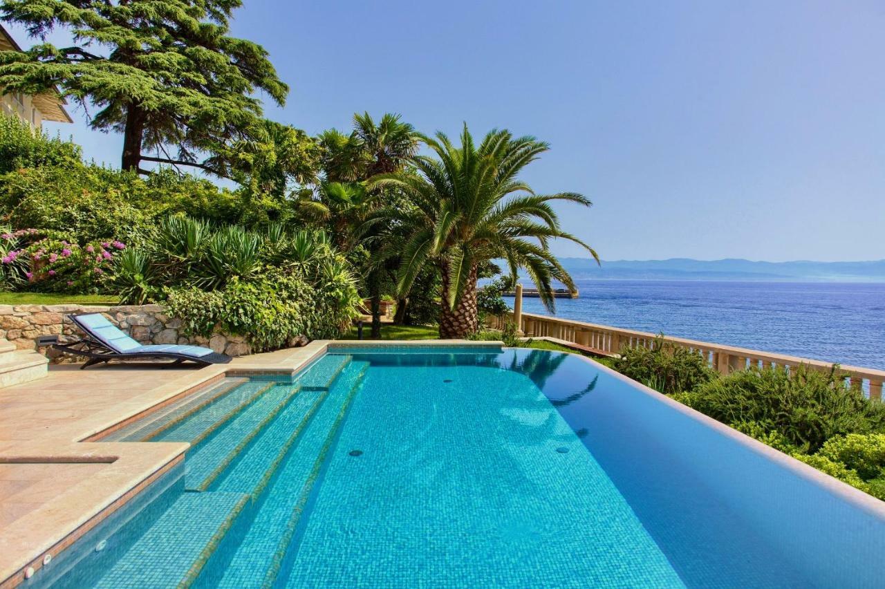 Villa Baronessa Lovran Exterior photo